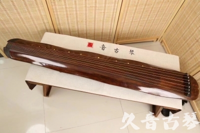 怀化市●久音古琴  ●今日推荐  20240420【收藏级断纹小蕉叶】